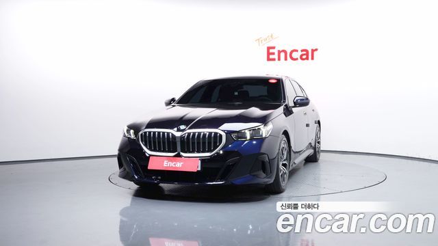 BMW 5 Series G60 520i M Sport - фото 2