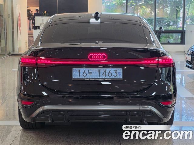 Audi A6 e-Tron Performance S line - фото 3