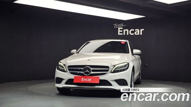 Mercedes-Benz C-Class W205 C220 d Avantgarde - фото 2