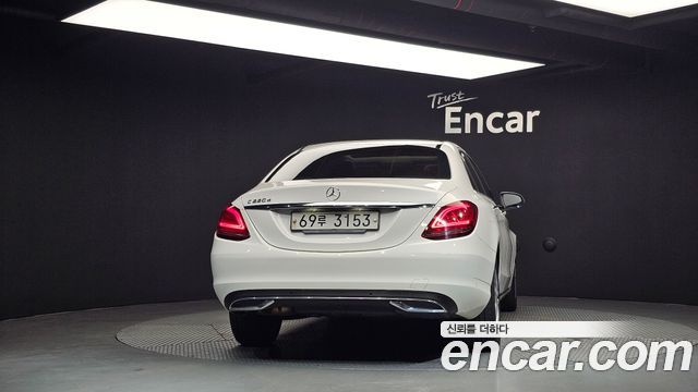 Mercedes-Benz C-Class W205 C220 d Avantgarde - фото 3