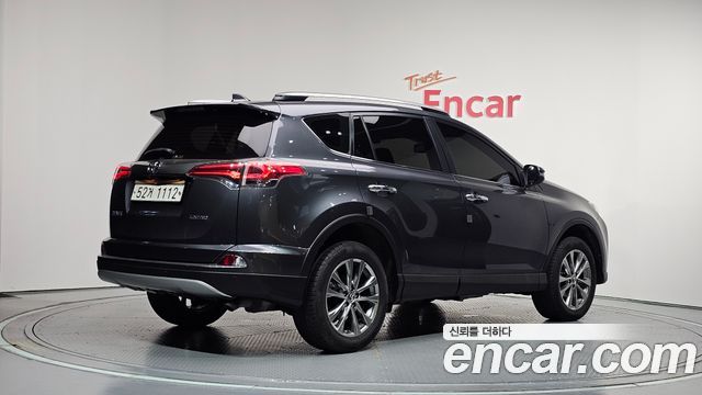 Toyota RAV4 2.5 2WD 4th - фото 1