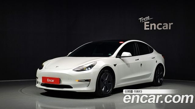 Tesla Model 3 Long Range AWD - фото 0