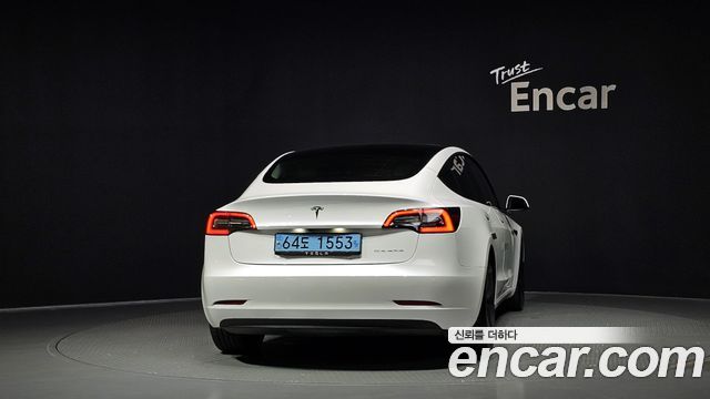 Tesla Model 3 Long Range AWD - фото 3
