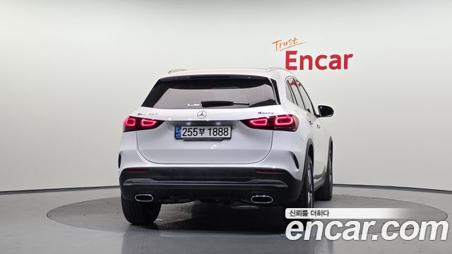 Mercedes-Benz GLA-Class H247 GLA250 4MATIC - фото 3