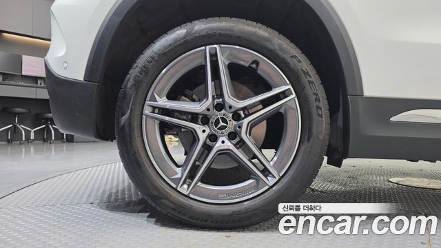 Mercedes-Benz GLA-Class H247 GLA250 4MATIC - фото 4
