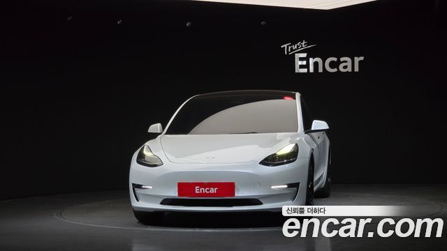 Tesla Model 3 Long Range AWD - фото 2