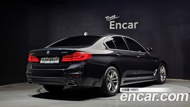 BMW 5 Series G30 530i M Sport Package Plus - фото 1