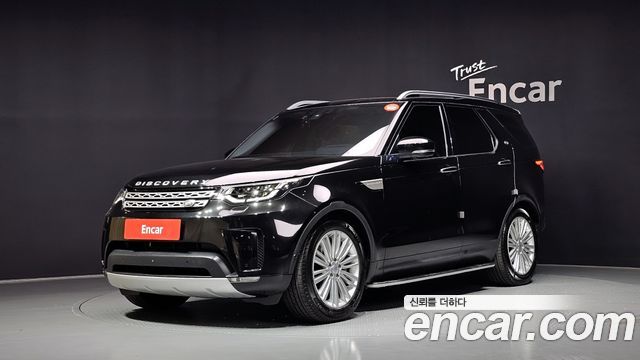 Land Rover Discovery 3.0 SD6 HSE Luxury - фото 0