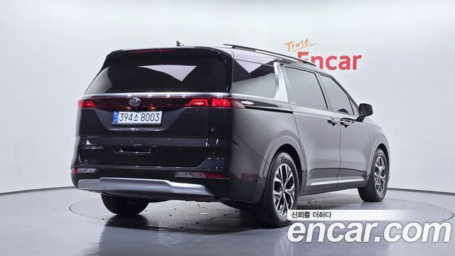 Kia Carnival 4-го поколения 9-Seater Signature - фото 1