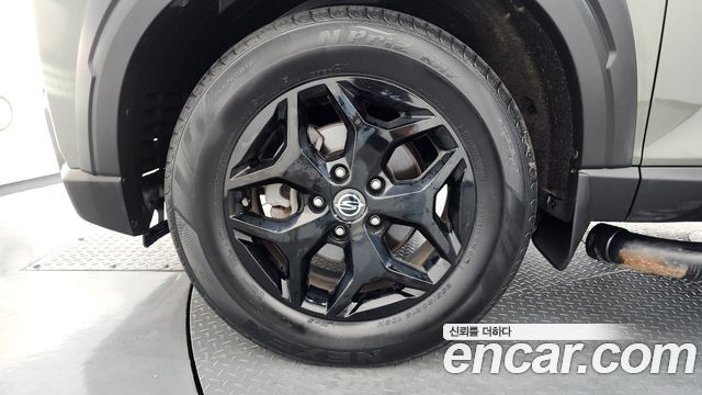 SsangYong Rexton New Sports Khan Diesel 2.2 4WD Prestige - фото 4