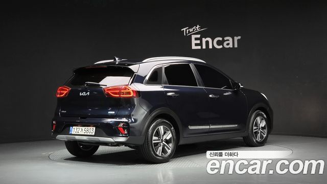 Kia Niro New 1.6 HEV Prestige - фото 1