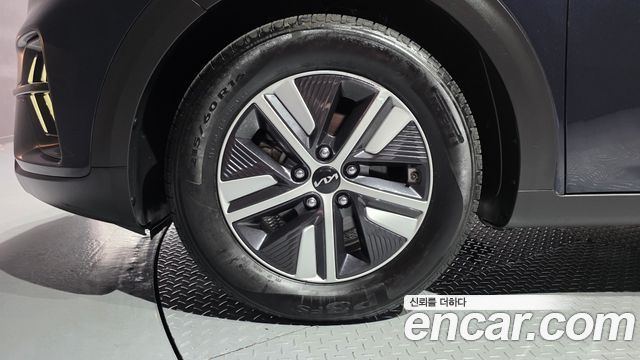 Kia Niro New 1.6 HEV Prestige - фото 4