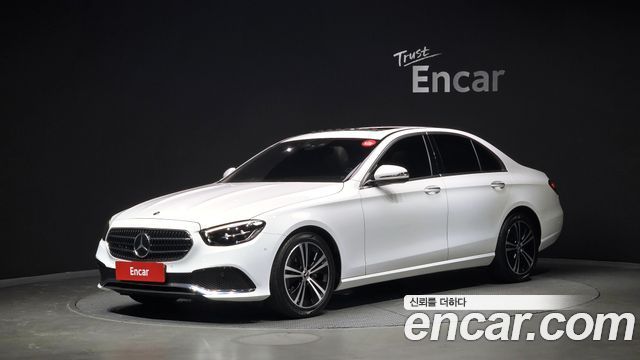 Mercedes-Benz E-Class W213 E250 Avantgarde - фото 0