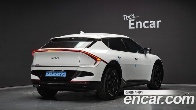 Kia EV6 New Long Range 2WD Earth - фото 1