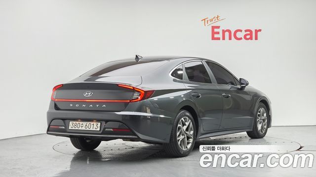 Hyundai Sonata DN8 2.0 Premium - фото 1