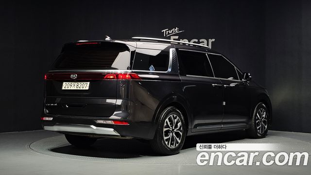 Kia Carnival 4-го поколения Gasoline 9-Seater Noblesse - фото 1