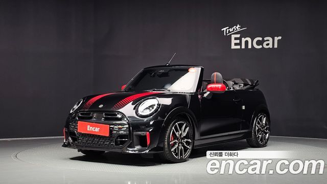 Mini Cooper Convertible S 4-го поколения JCW - фото 0