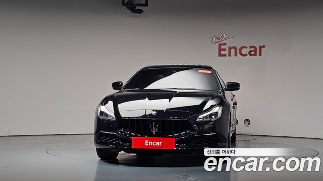 Maserati Quattroporte 3.0 V6 Granlusso - фото 1