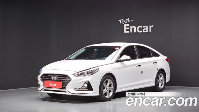 Hyundai Sonata 2.0 Modern - фото 0