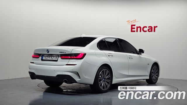 BMW 3 Series G20 320e M Sports - фото 1