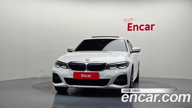 BMW 3 Series G20 320e M Sports - фото 2