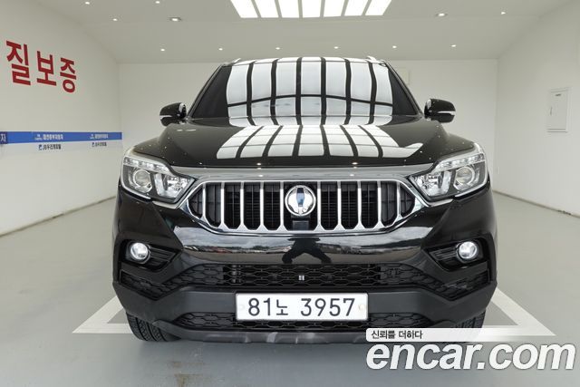 SsangYong Rexton Sports Khan Diesel 2.2 4WD Professional X (5-Link) - фото 0