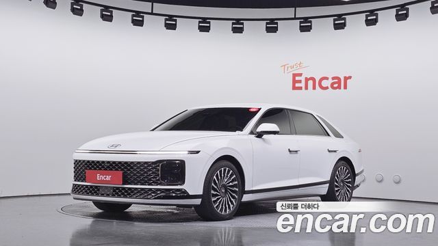 Hyundai Grandeur GN7 2,5 Gasoline 2WD Calligraphy - фото 0