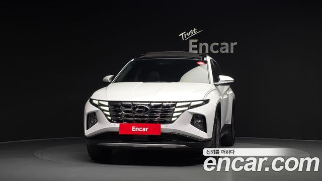 Hyundai Tucson NX4, гибрид Inspiration 2WD - фото 2
