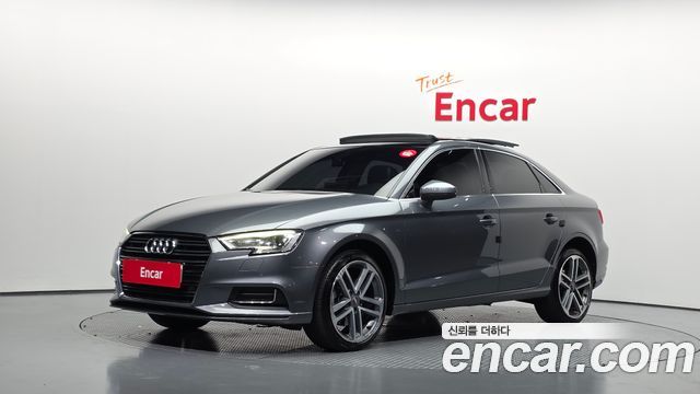 Audi A3 40 TFSI 8V - фото 0