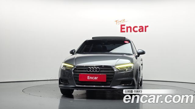 Audi A3 40 TFSI 8V - фото 2
