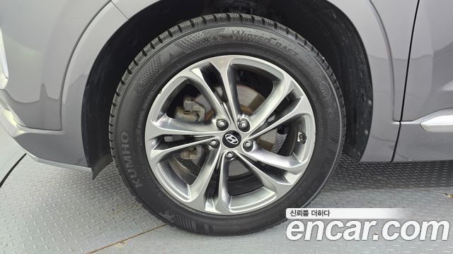 Hyundai Santafe TM Diesel 2.2 4WD Inspiration - фото 4