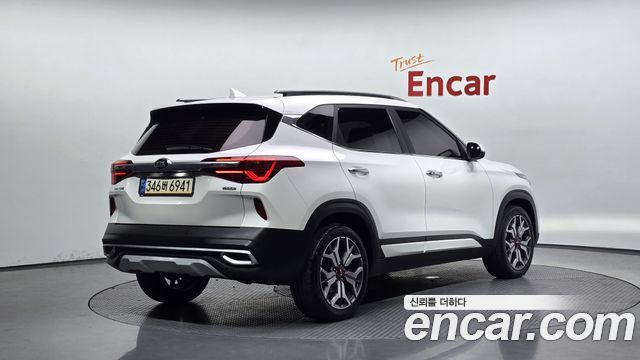 Kia Seltos Gasoline 1.6 Turbo 2WD Signature - фото 1