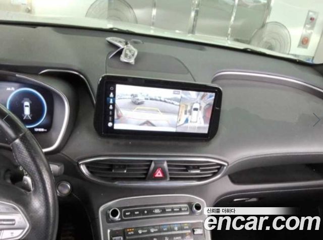 Hyundai Santafe New Diesel 2.2 4WD Calligraphy - фото 3