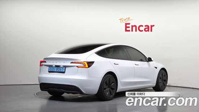 Tesla Model 3 RWD - фото 1