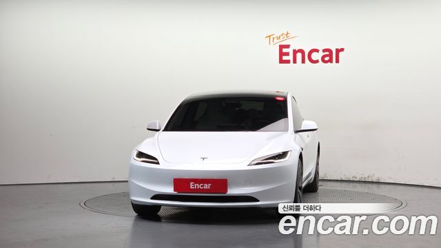 Tesla Model 3 RWD - фото 2