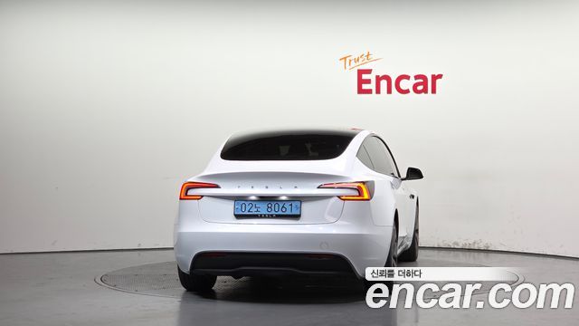 Tesla Model 3 RWD - фото 3