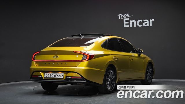 Hyundai Sonata DN8 2.0 Premium Family - фото 1