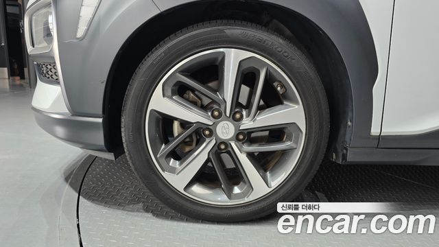 Hyundai Kona 1.6 Turbo 2WD Premium - фото 4