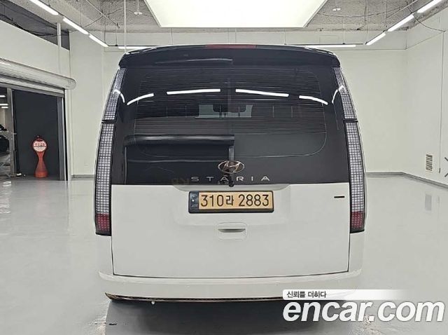 Hyundai Staria 4WD Lounge 9-Seater Inspiration - фото 3