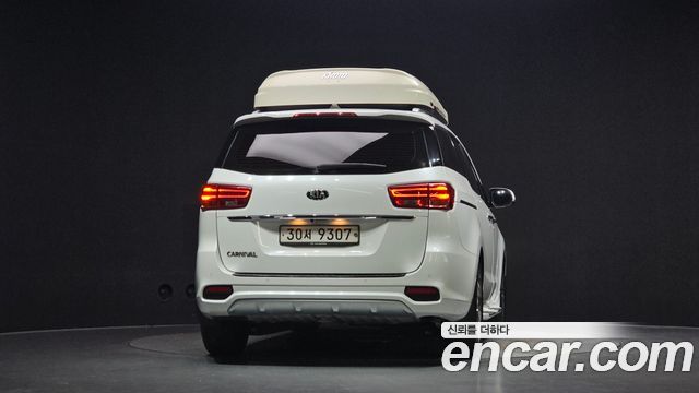 Kia Carnival New 9-Seater Noblesse Special - фото 3