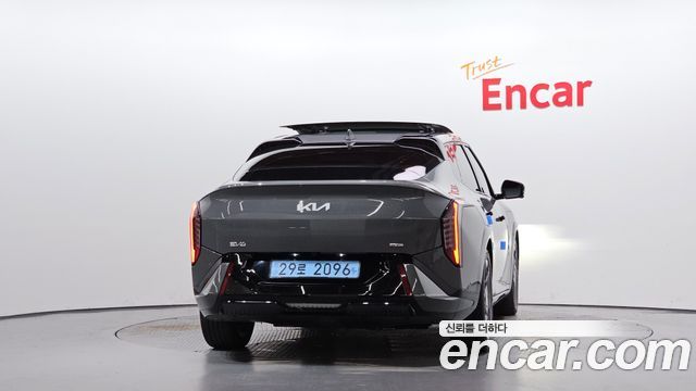 Kia EV4 Long Range 2WD GT LIne - фото 2