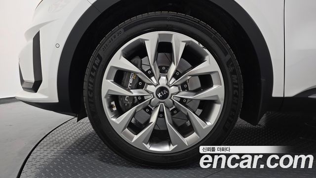 Kia Sorento 4-го поколения Diesel 2.2 2WD Signature - фото 4
