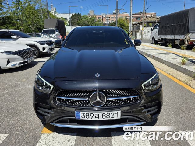 Mercedes-Benz E-Class W213 E220d 4MATIC AMG Line - фото 0