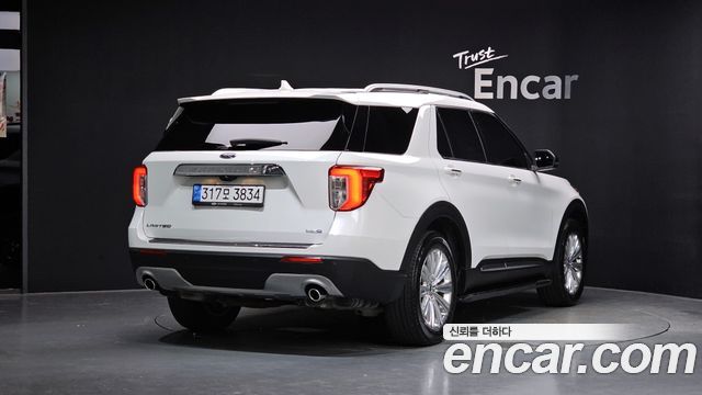 Ford Explorer 6-го поколения 2.3 LimIted 4WD - фото 1