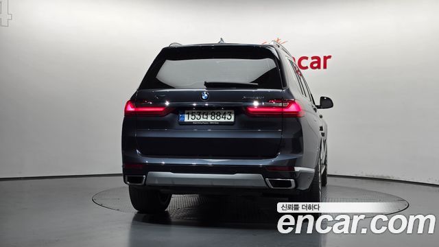 BMW X7 G07 xDrive 40i Design Pure Excellence 6-Seater - фото 3