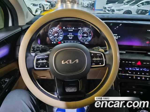 Kia Carnival 4-го поколения 9-Seater Signature - фото 4