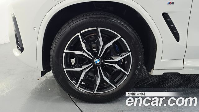 BMW X3 G01 xDrive 20i M Sport - фото 4
