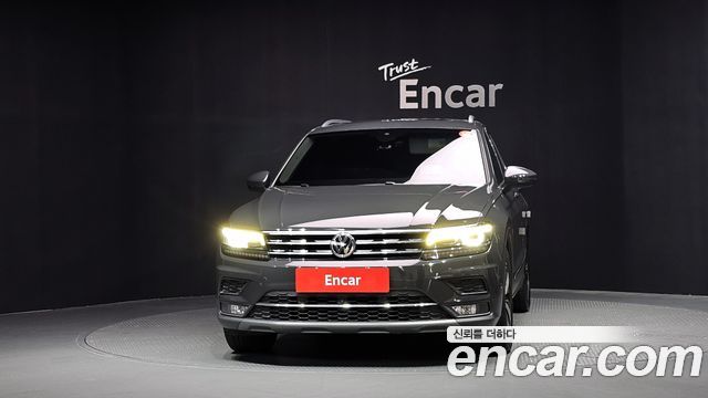Volkswagen Tiguan 2-го поколения 2.0 TDI Prestige - фото 2