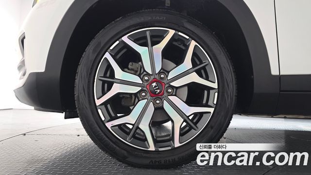 Kia Seltos Diesel 1.6 2WD Signature - фото 4