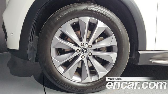 Mercedes-Benz GLE-Class W167 GLE300d 4MATIC - фото 4